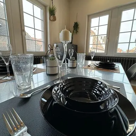 L'arsenal - Centre - Poche Commerces & Restaurant - 6 P