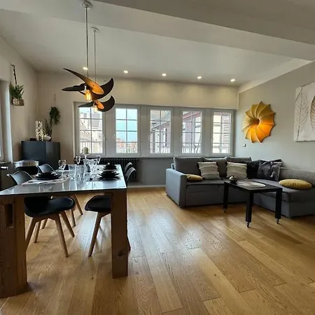 Appartement L'arsenal - Centre - Poche Commerces & Restaurant - 6 P