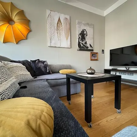 Appartement L'arsenal - Centre - Poche Commerces & Restaurant - 6 P *